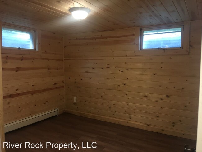 Building Photo - 4 br, 2 bath House - 625 2nd Avenue West