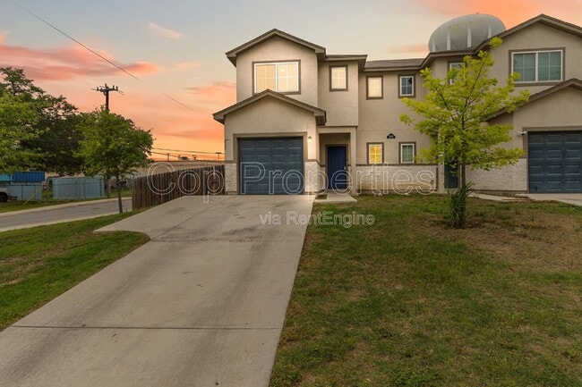 Building Photo - 11103 Belair Dr