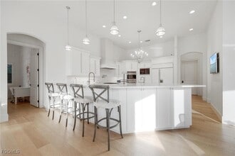 Building Photo - 12611 Apopka Ct