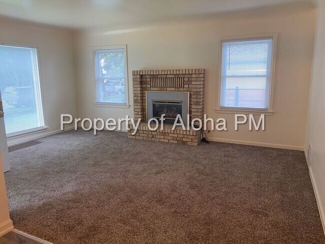 Building Photo - 1606 N 22nd St