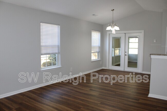 Building Photo - 312 Evening Star Dr