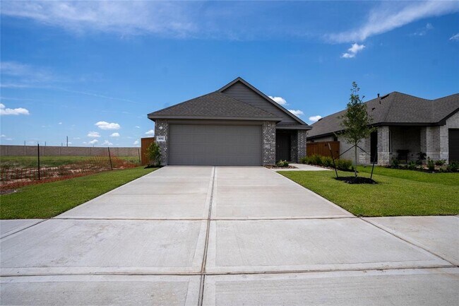 Primary Photo - 5092 Marcasca Dr