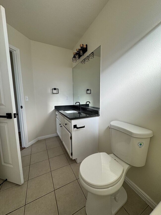 Building Photo - Ranch Rambler in Enoch