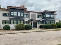 Building Photo - 100 Marcy St