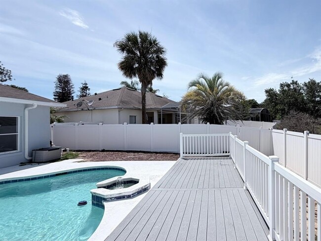 Building Photo - 906 Berwick Dr