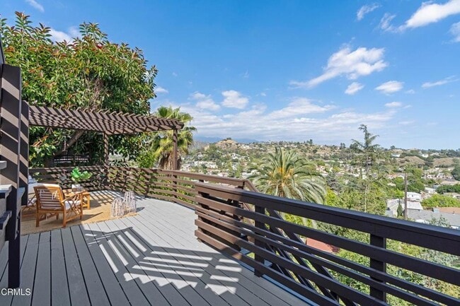 Building Photo - 4480 Sunnycrest Dr