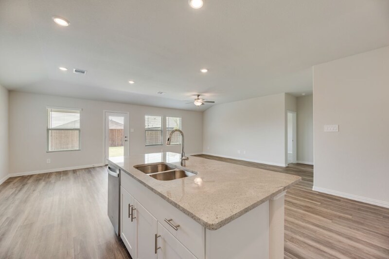 Building Photo - 2220 Dunbar Dr