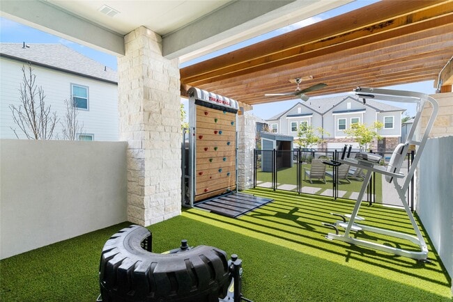 Building Photo - 28325 Birnham Woods Dr