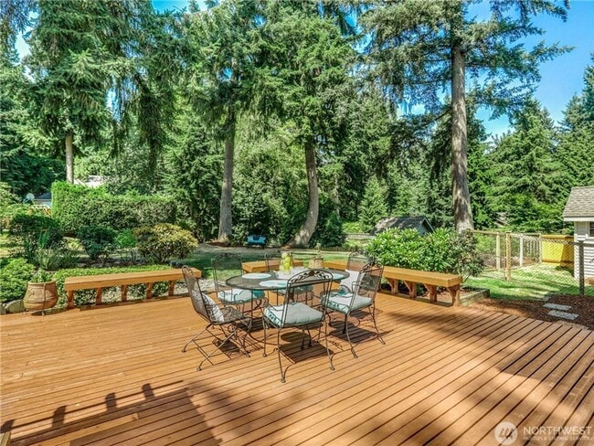 Building Photo - 3bd/2.5ba Woodinville House
