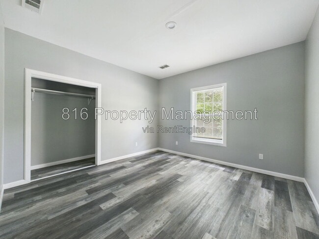 Building Photo - 4100 Waverly Ave