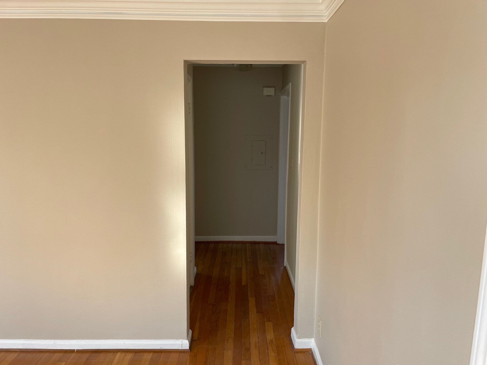 Building Photo - 2913 Abigail Dr