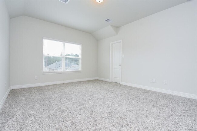 Building Photo - 27131 Grey Fox Run
