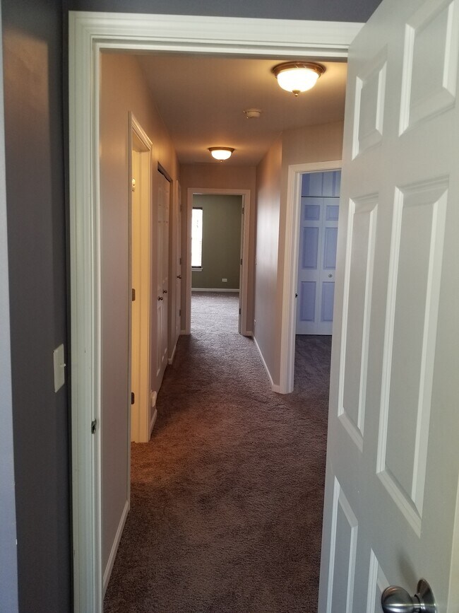 Building Photo - 1196 Megan Ct