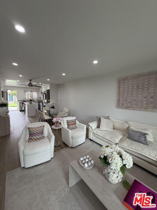 Building Photo - 6478 Cavalleri Rd
