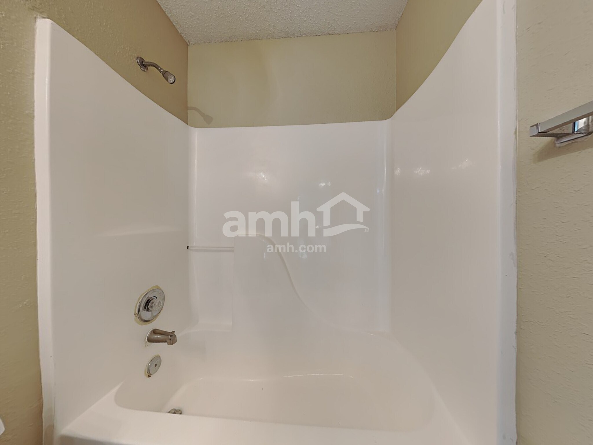 Building Photo - 4323 Autumn Crest Ct