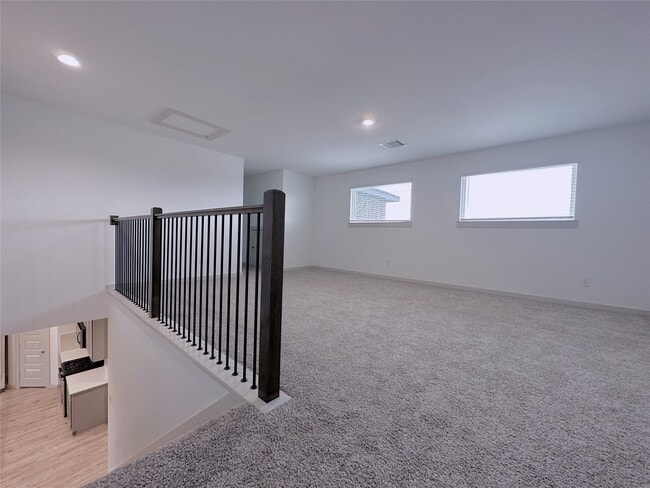 Building Photo - 29402 Ella Larchmont Ct