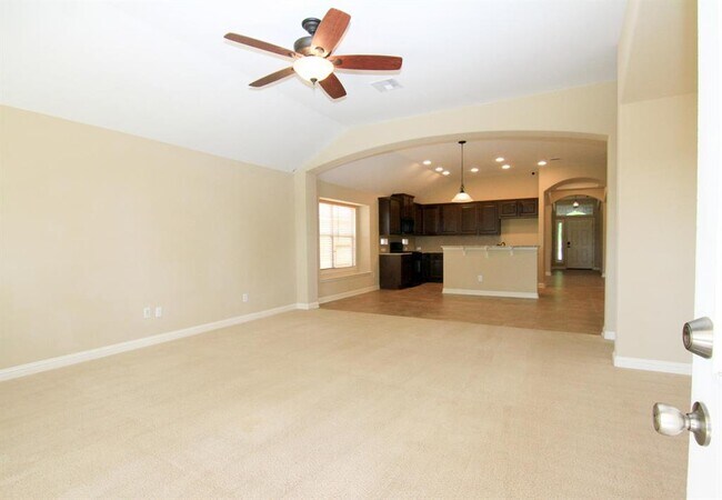 Building Photo - 3640 Rosalina Loop
