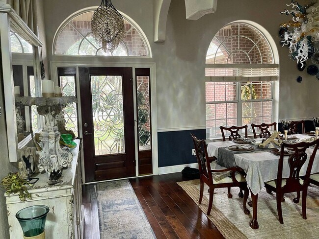Building Photo - Live Exceptionally in an Elegant 4-Bedroom...
