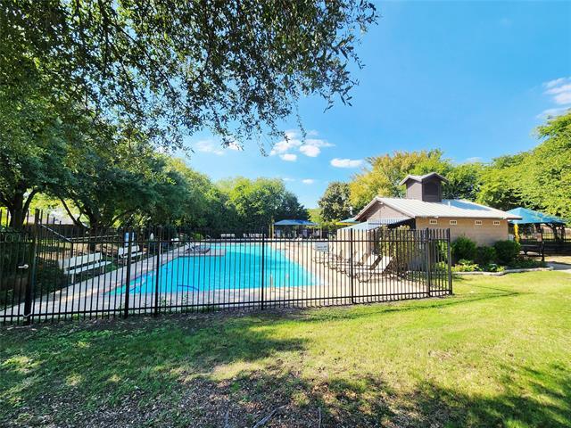 Building Photo - 11983 Del Rio Dr