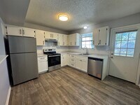 Building Photo - Quail Creek