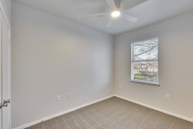 Building Photo - 3201 Jack Cook Dr