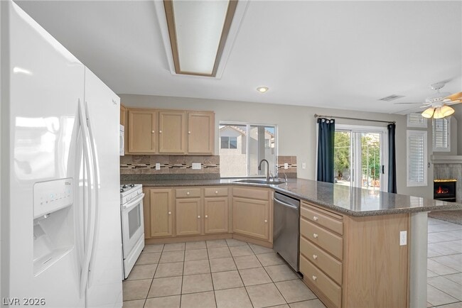 Building Photo - 8133 Kentshire Dr