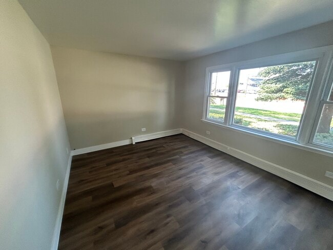 Building Photo - 7403 W 71st St