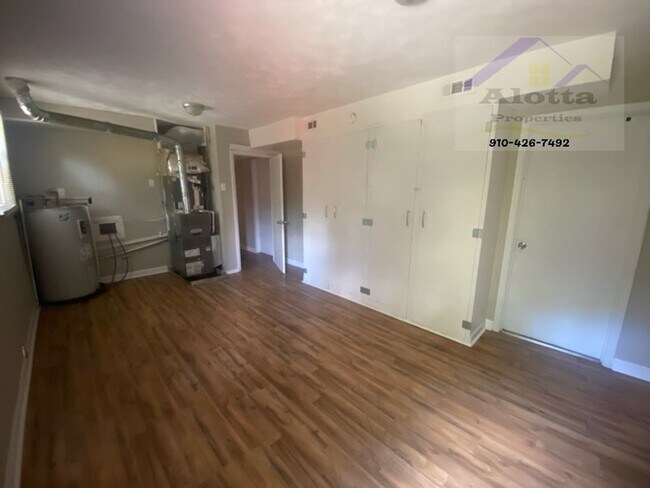 Building Photo - 5312 Bluewater Pl