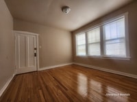 Building Photo - 1158 S Mason Ave