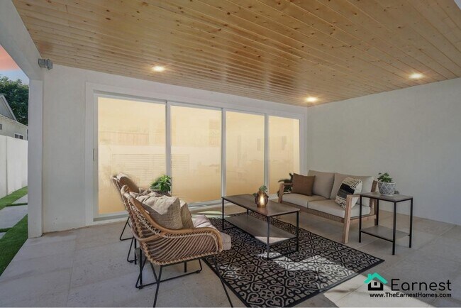 Building Photo - 4 + 3 Elegant Sherman Oaks Retreat with Po...