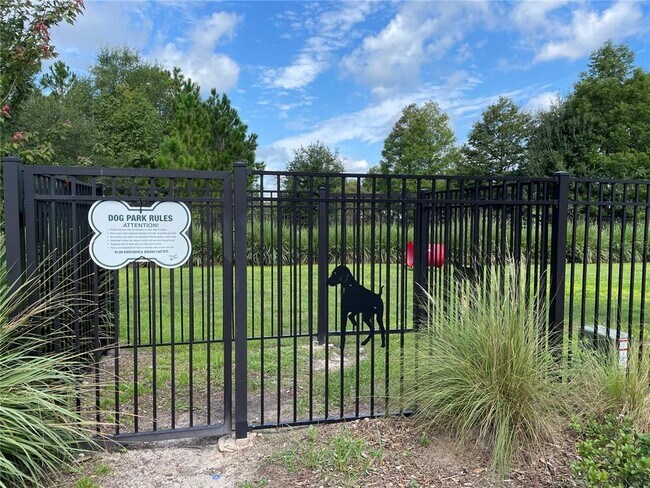 Building Photo - 8498 Telfair Dr