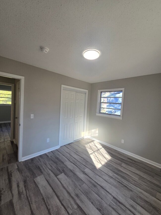 Building Photo - Beautiful Downtown Enterprise