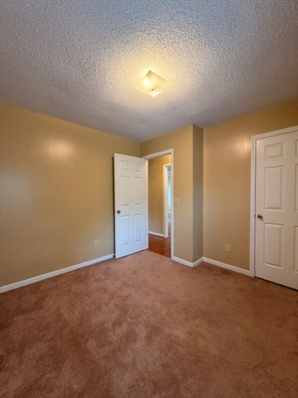 Building Photo - 101 Riverwalk Wy