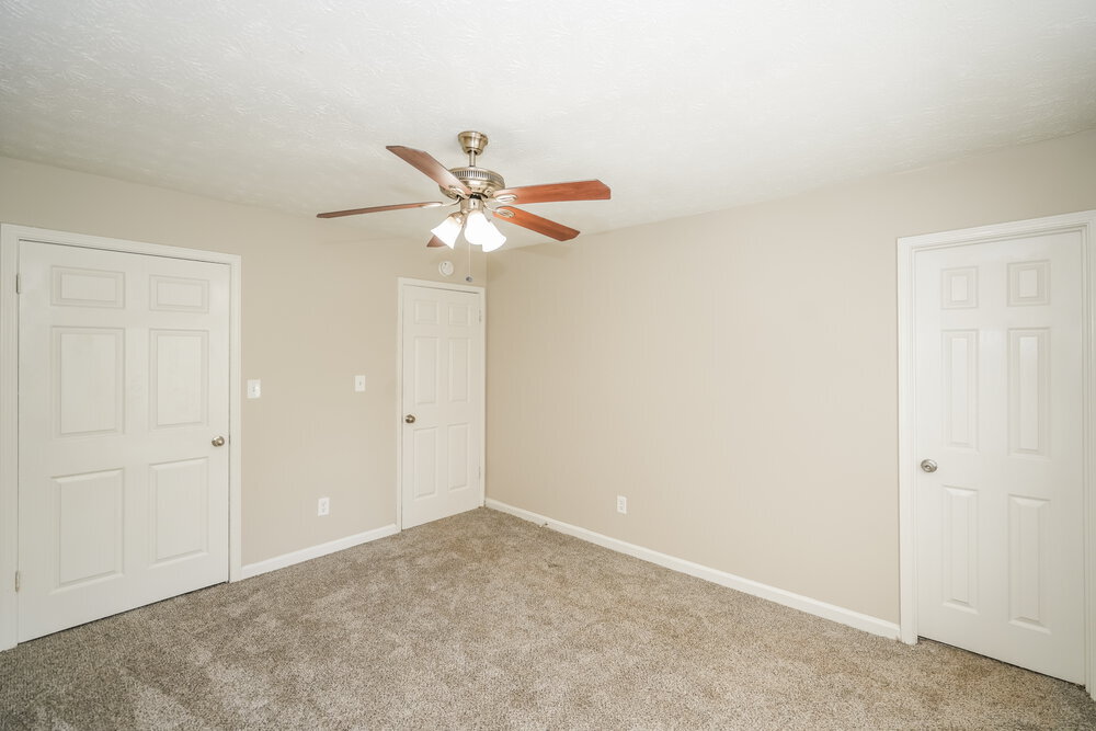 Building Photo - 3221 Jessica Dr
