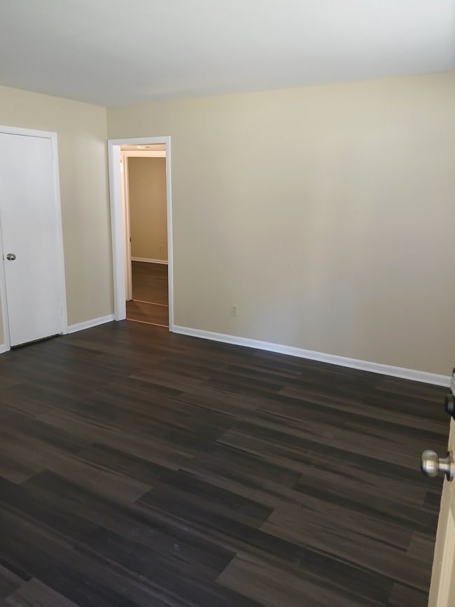 Building Photo - MOVE IN READY! NOW AVAILABLE!!! $0 SECURIT...