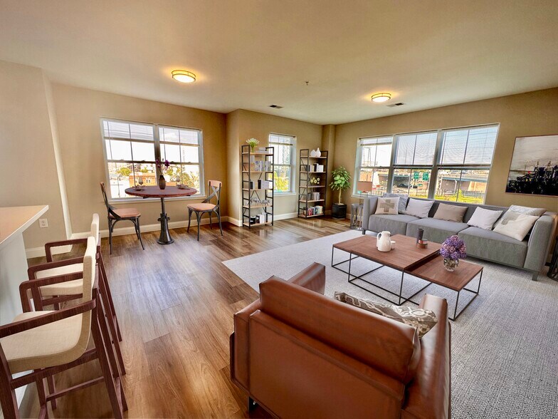 Spring Street Commons 2 Spring St Newark NJ 07104 Apartment Finder