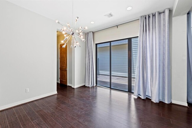 Building Photo - 4536 Berkman Dr