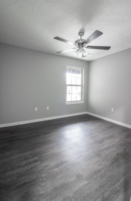 Building Photo - 2850 E Stanford St