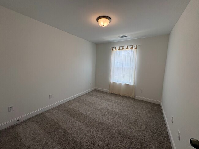 Building Photo - 248 Buckingham Dr