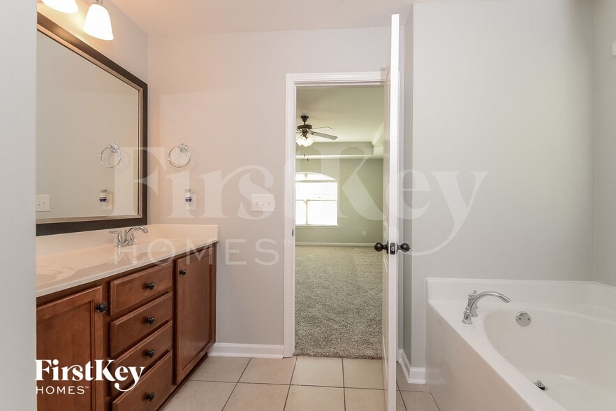 Building Photo - 116 Chesser Loop Rd