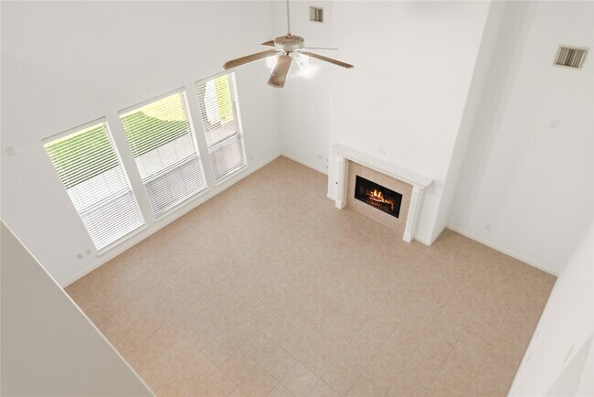 Building Photo - 1810 Candle Light Ct