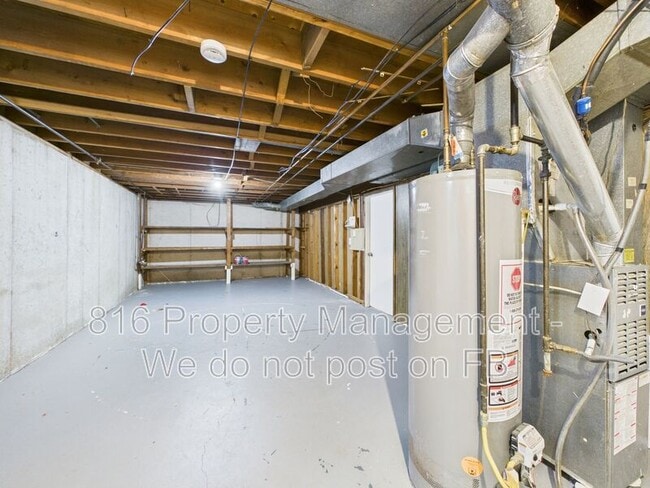 Building Photo - 817 N Choctaw Ave