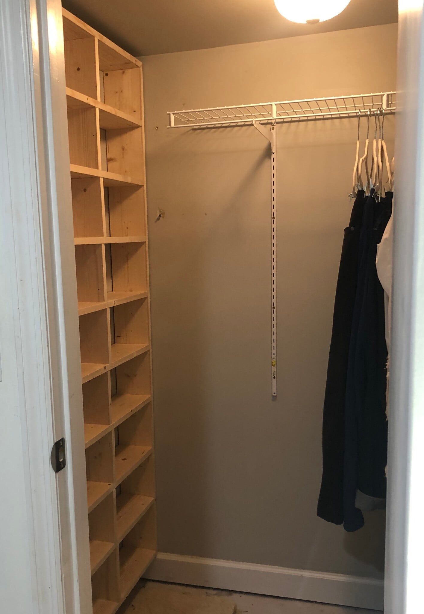 Building Photo - 3803 Lookout Dr