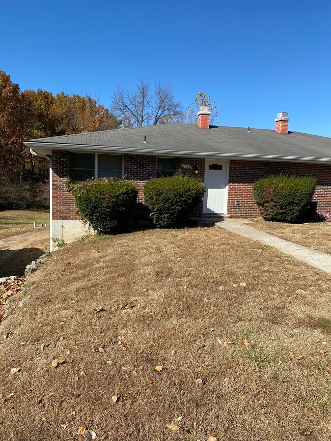 112 Brookdale Dr 112 Brookdale Dr Jefferson City MO 65101 Apartment