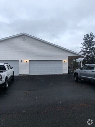 Building Photo - 1403