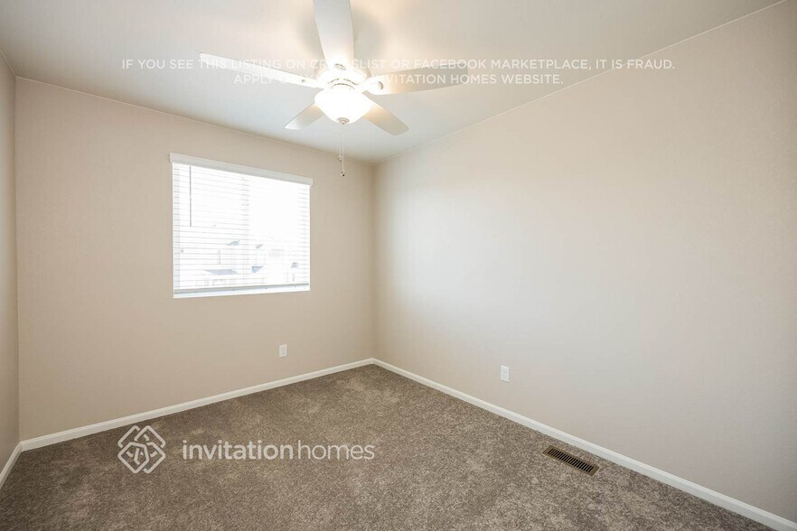 Building Photo - 9387 Oro City Loop