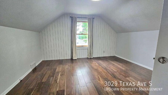 Building Photo - 3029 Texas Ave S