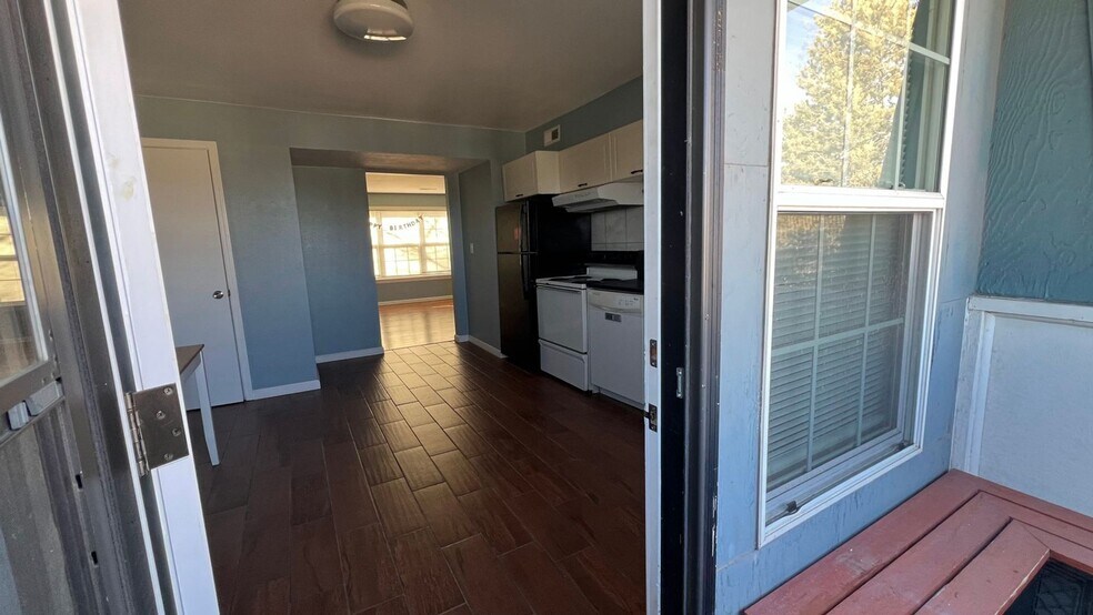 Building Photo - 9250 E Girard Ave