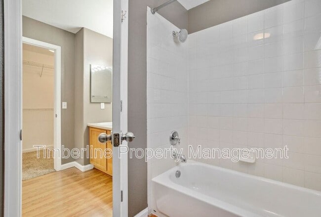 Building Photo - 4024 Diamond Ridge View