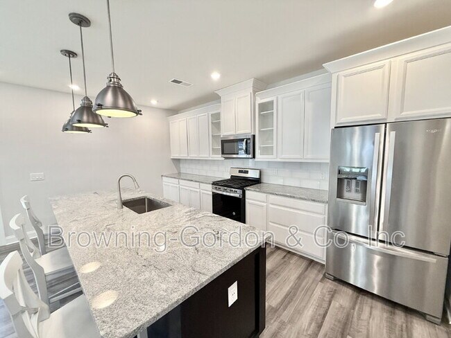 Building Photo - 3648 Four Leaf Wy